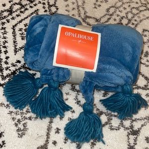TARGET OPALHOUSE Sky Blue Throw Blanket